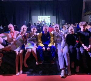 581912074 800002883024868 2500494310799757469 N