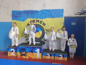 679685333 2657516411311351 7166874883102280527 N